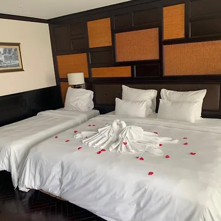 Ambassador Cruise Halong Bay Hotel Ha Long Exterior photo