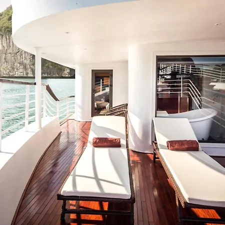 Ambassador Cruise Halong Bay Hotel Ha Long Exterior photo