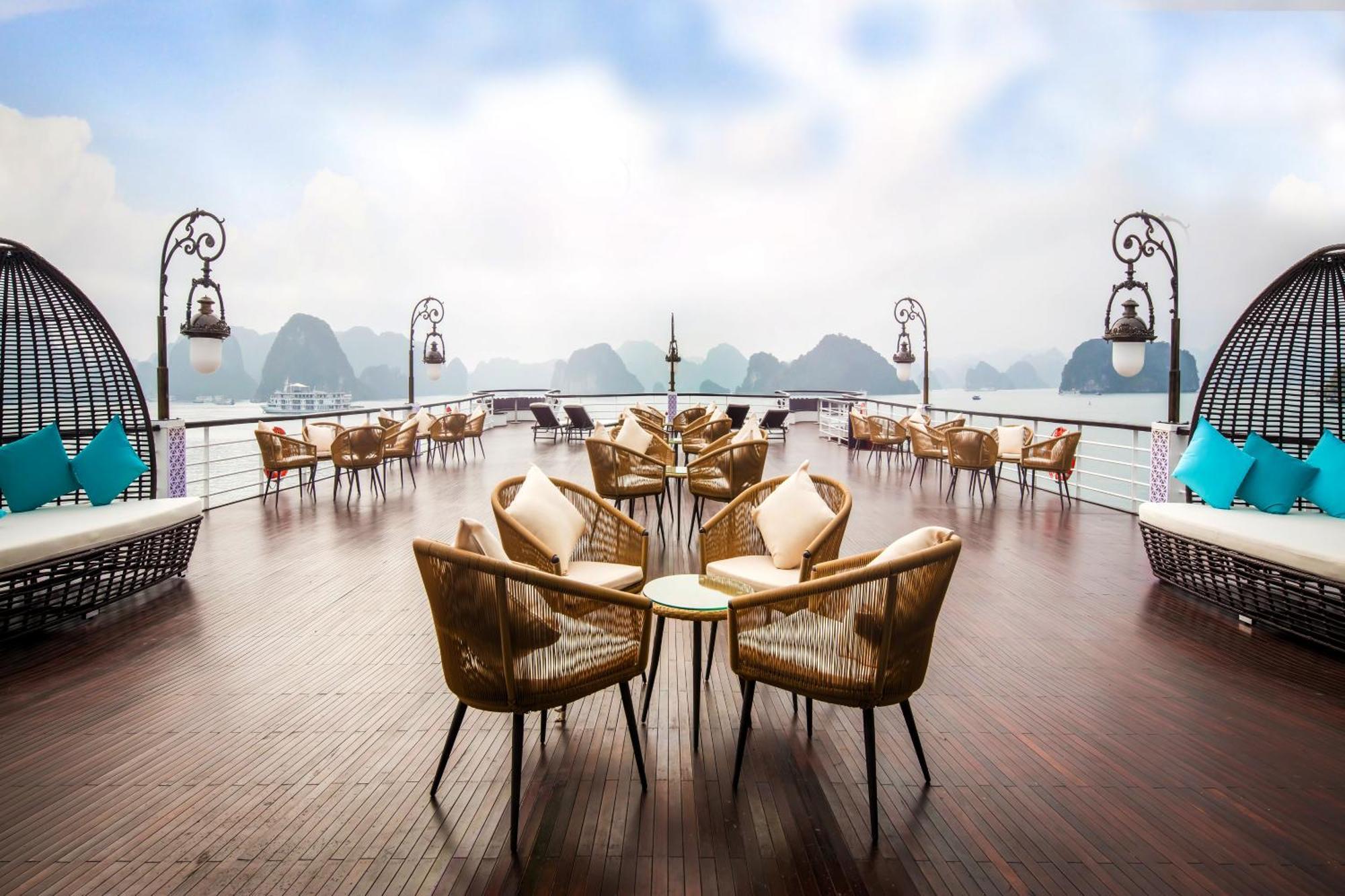 Ambassador Cruise Halong Bay 