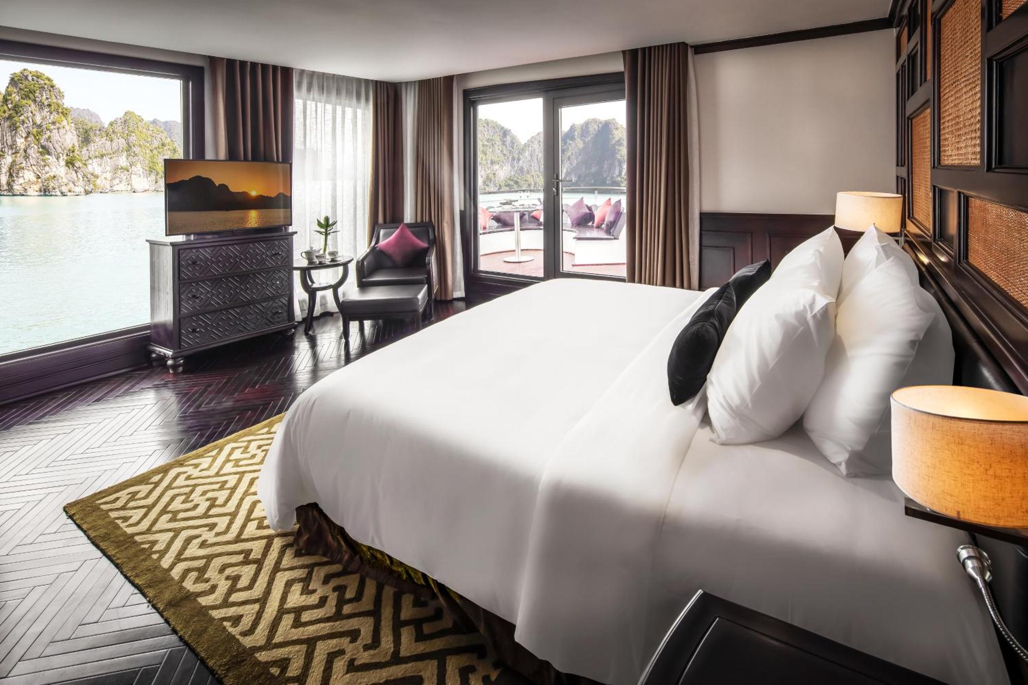 Ambassador Cruise Halong Bay 5*