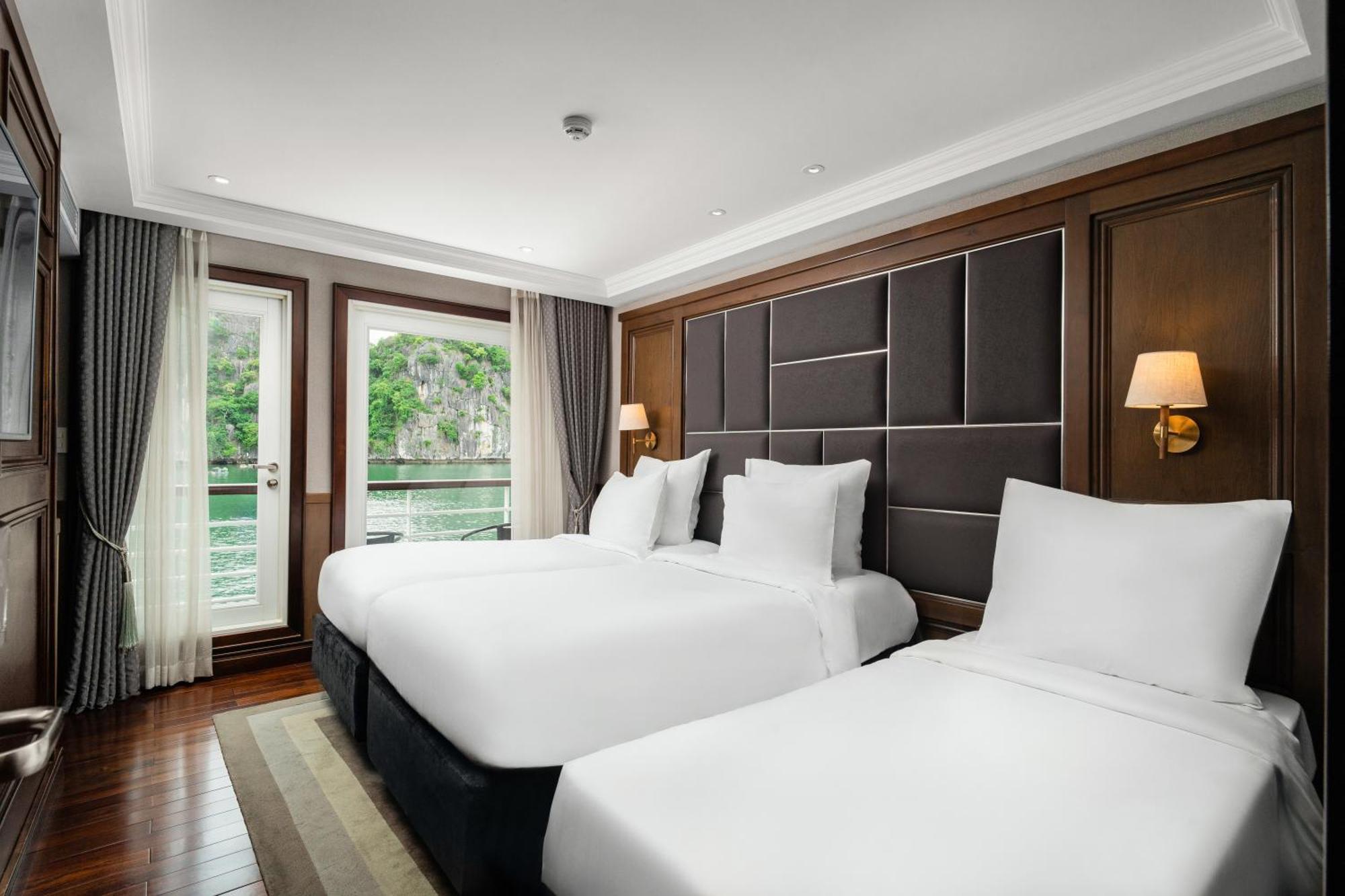 Ambassador Cruise Halong Bay Ha Long